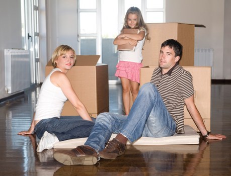 Packing and furniture loading support for a Clapham house move